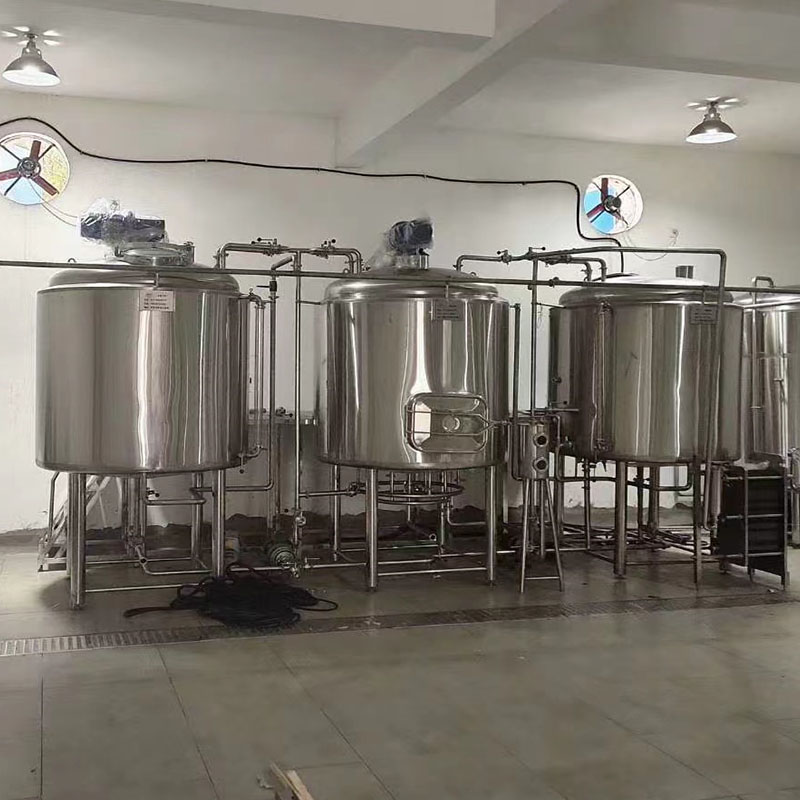 青阳精酿啤酒设备厂—如何延长精酿啤酒设备的使用寿命